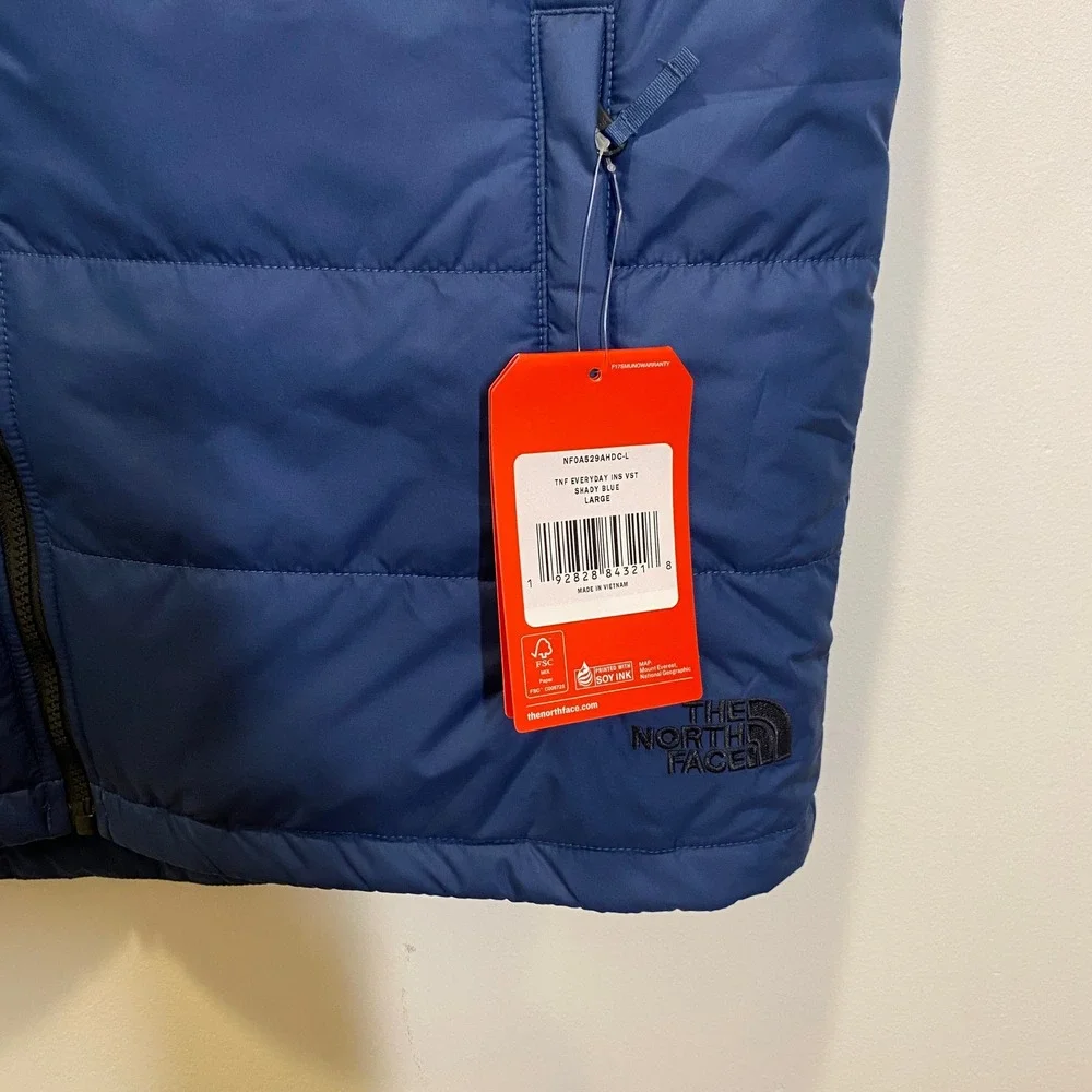 The North Face Everyday Insulated Vest Mens Large Blue NWT Company Logo on back)